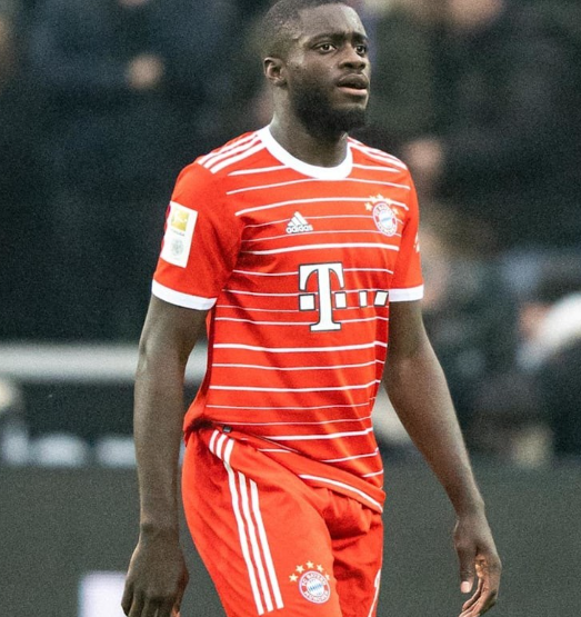 巴黎圣日耳曼关注于帕梅卡诺转会动态，潜在引援竞争激烈