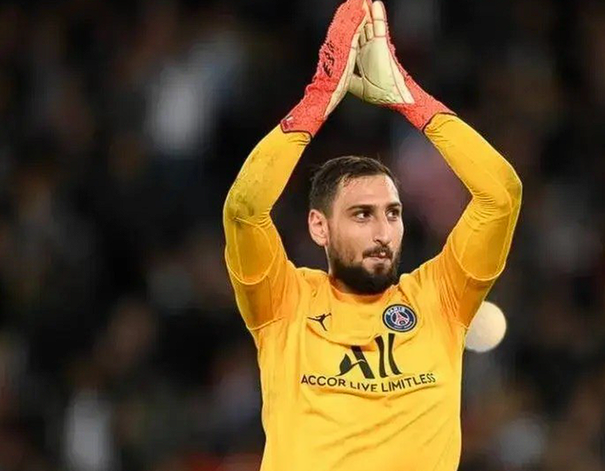 多纳鲁马赛前展望：意大利全力冲刺世界杯入场券